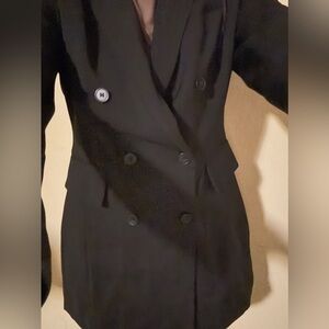 Elegant Black Double-Breasted Women's blazer dress- longer length . NWOT size 10